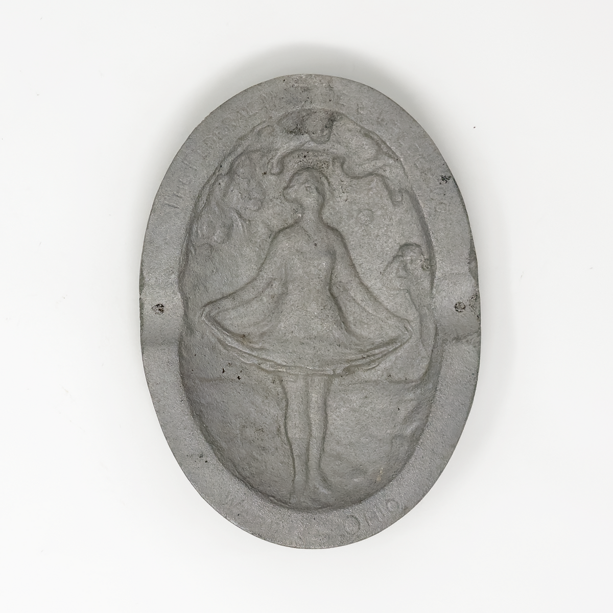 Metal Ashtray — ‘Beauty’
