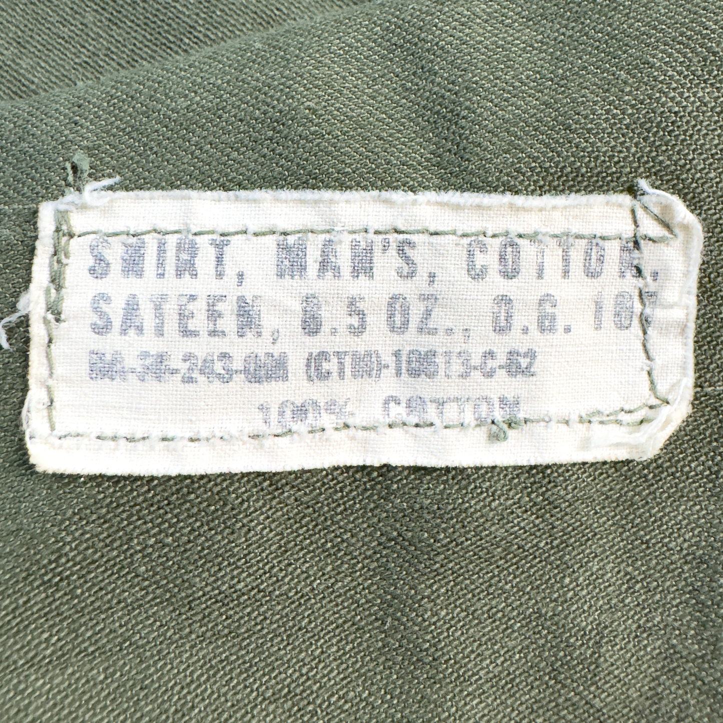 Vietnam-Era US Army OG-107 Utility Shirt — 5th Infantry Division