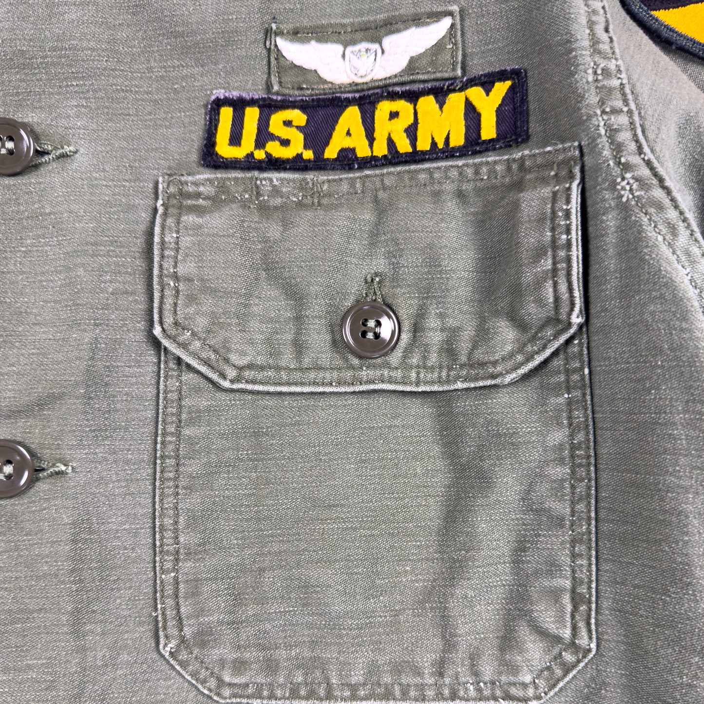 Vietnam-Era US Army OG-107 Utility Shirt — 1st Cavalry Division
