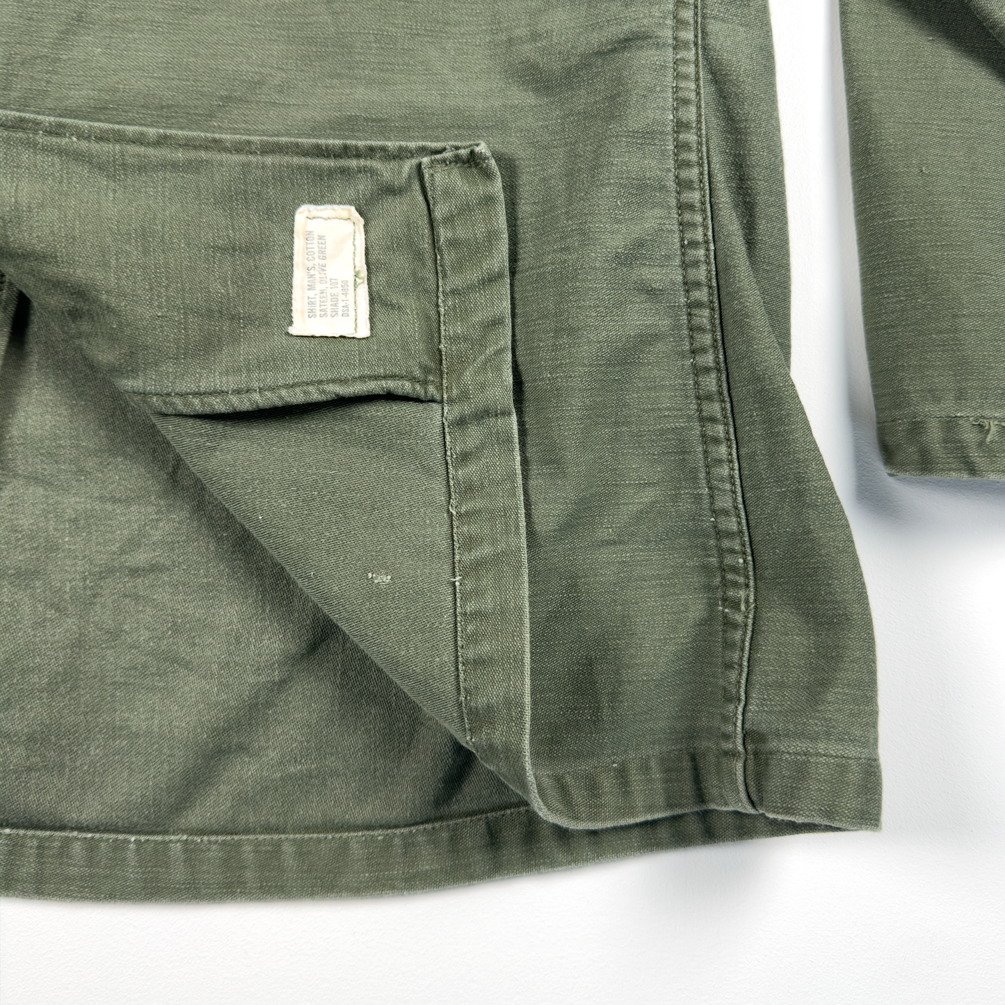 Vietnam-Era US Army OG-107 Utility Shirt — 1st Cavalry Division