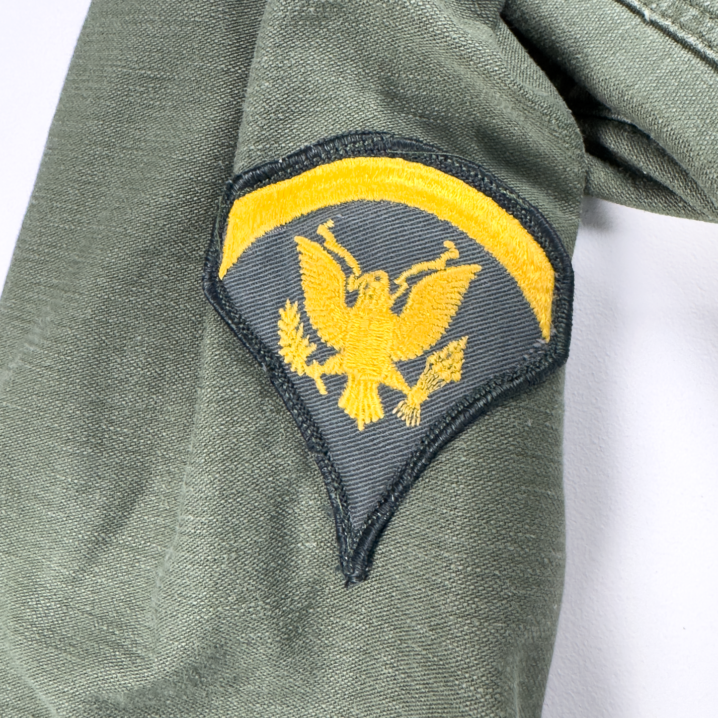 Vietnam-Era US Army OG-107 Utility Shirt — 1st Cavalry Division