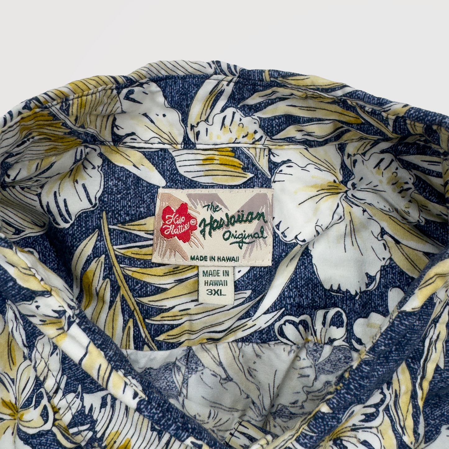 Hilo Hattie Hawaiian Shirt — Made in Hawaii